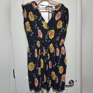 Floral Sleeveless Dress
